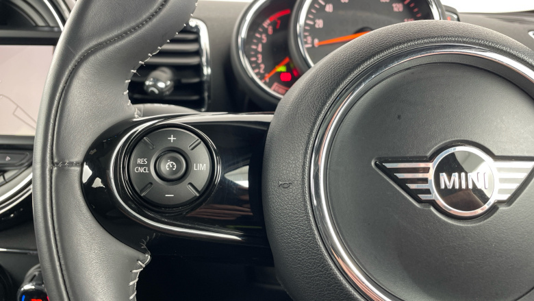 MINI Clubman 1.5 Cooper Exclusive 6dr Auto Petrol Estate